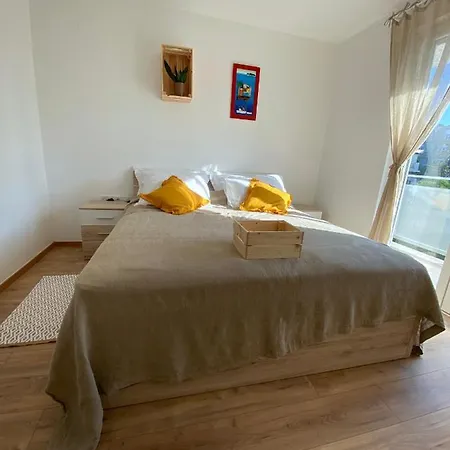 Apartment Grandpa Garo